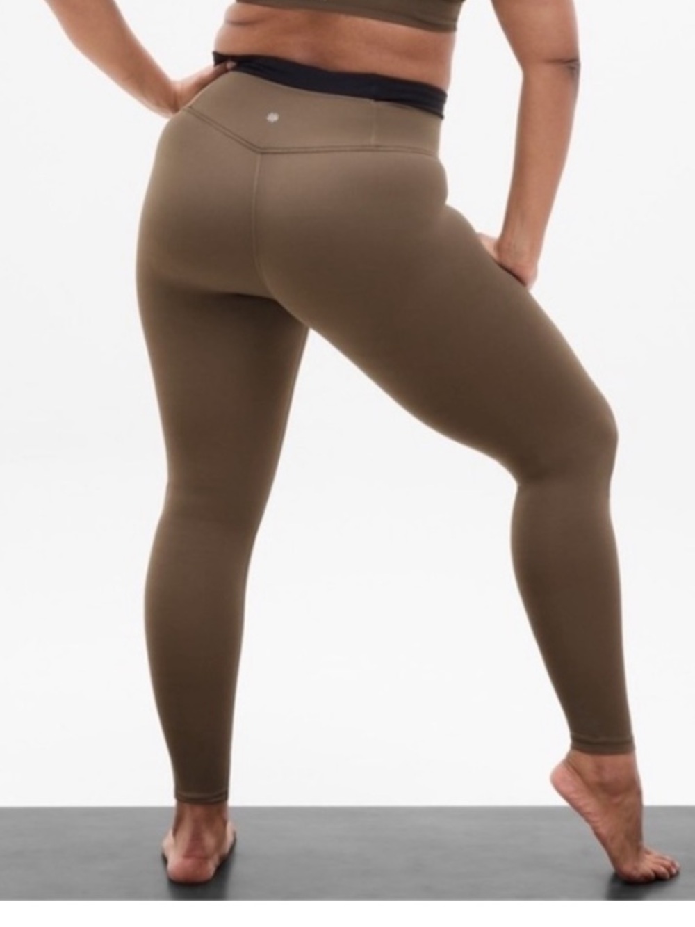 Athleta Ultra High Rise Elation Double Up Legging - Clay/Black - Medium